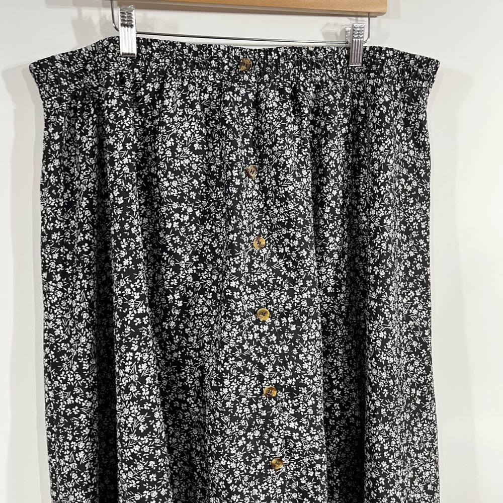 Ditsy Floral Button Front Maxi Skirt Womens 4XL Dark Cottagecore Fairy Grunge - Picture 2 of 9